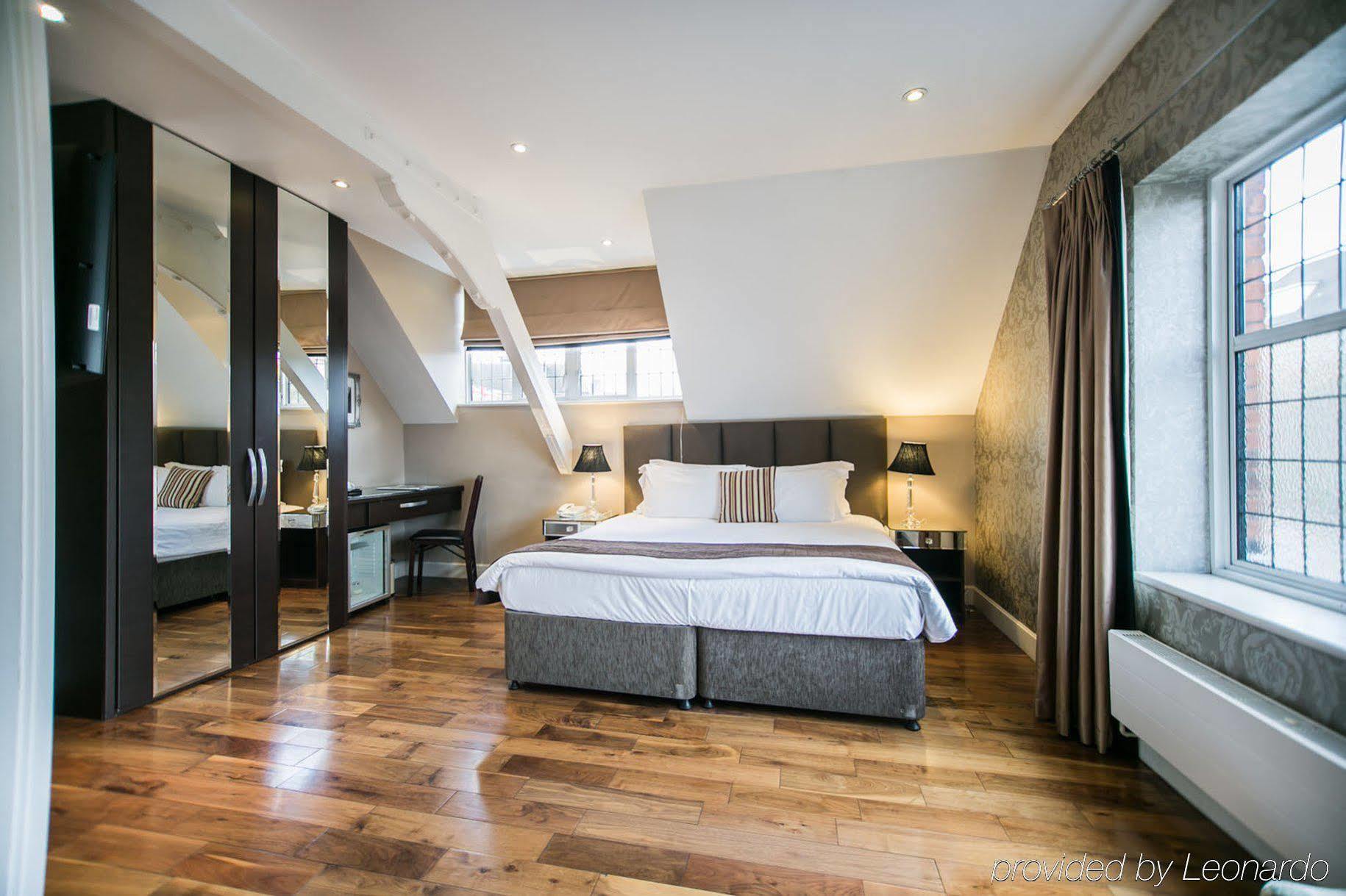 The Pillar Hotel London Eksteriør billede